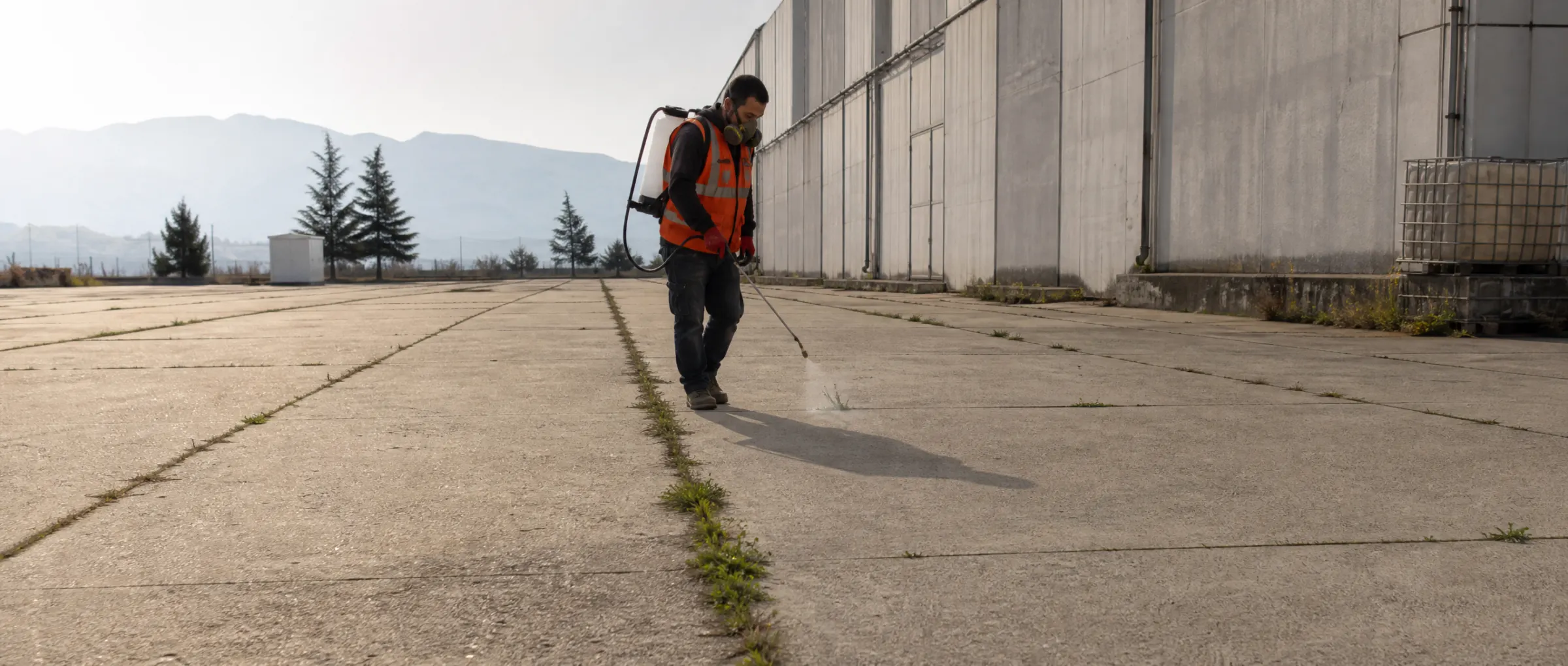 Beton apron derzlerindeki ot hattına lansla uygulama